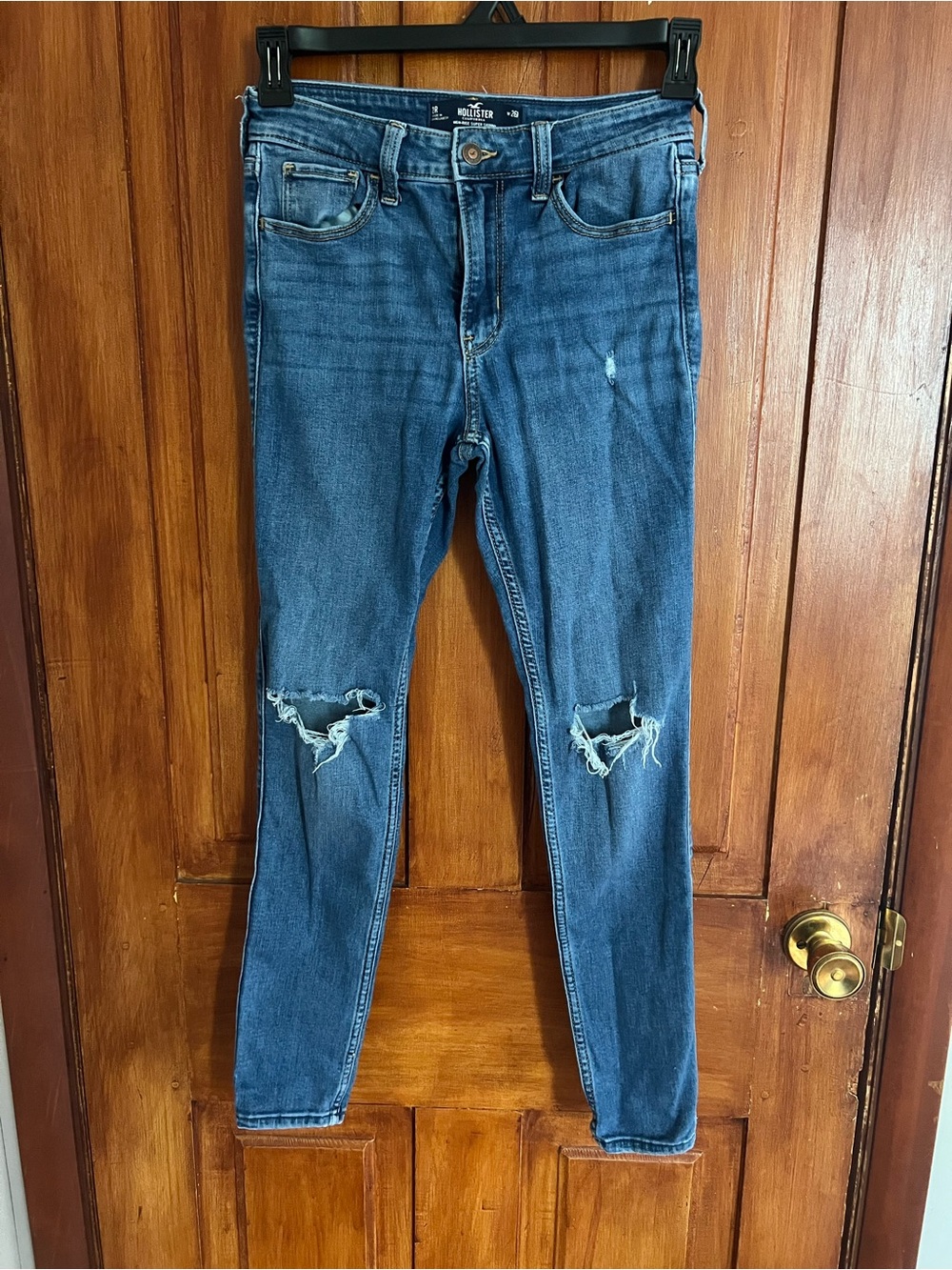 Hollister Medium Wash Ripped Skinny Jeans